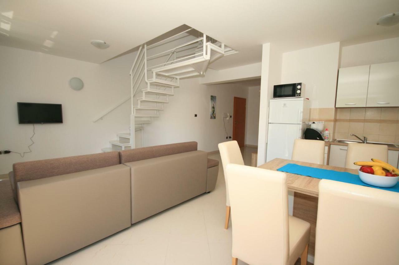 Apartment Mimoza 5, Baska, Krk 外观 照片